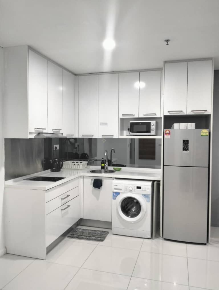 Signature Apartment At Mercu Summer Suites Klcc Kuala Lumpur Dış mekan fotoğraf